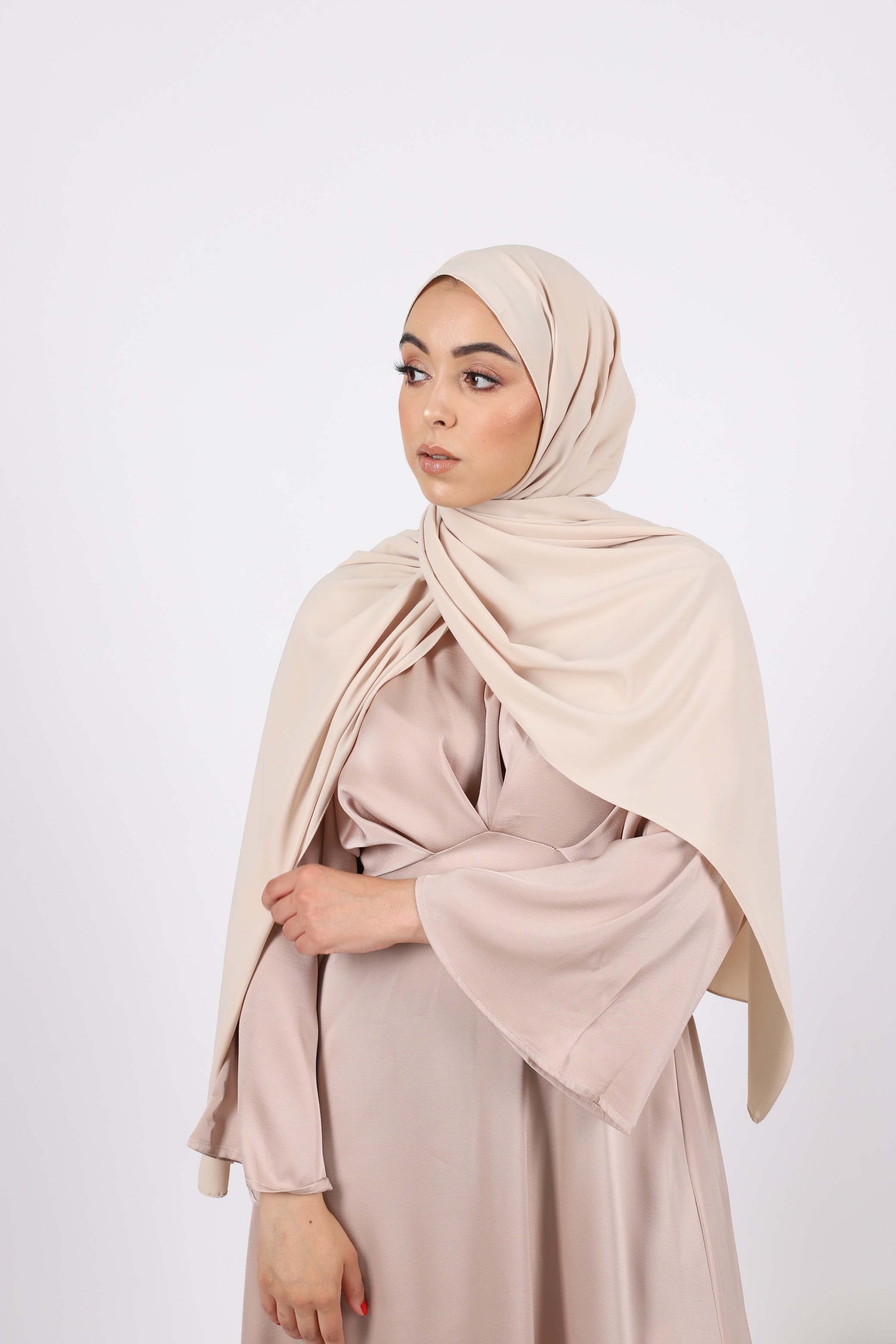 Hijab soie de medine creme