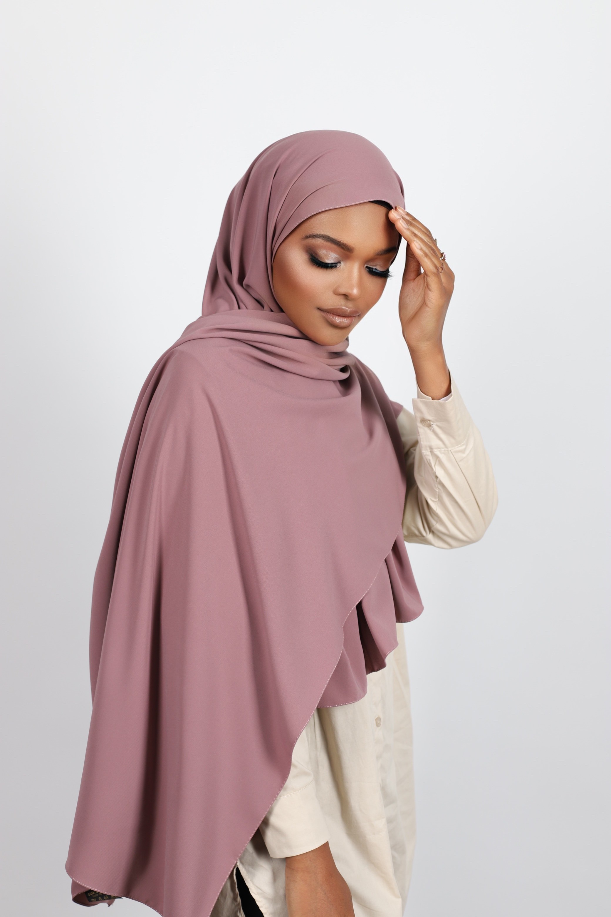 Hijab prune soie de medine