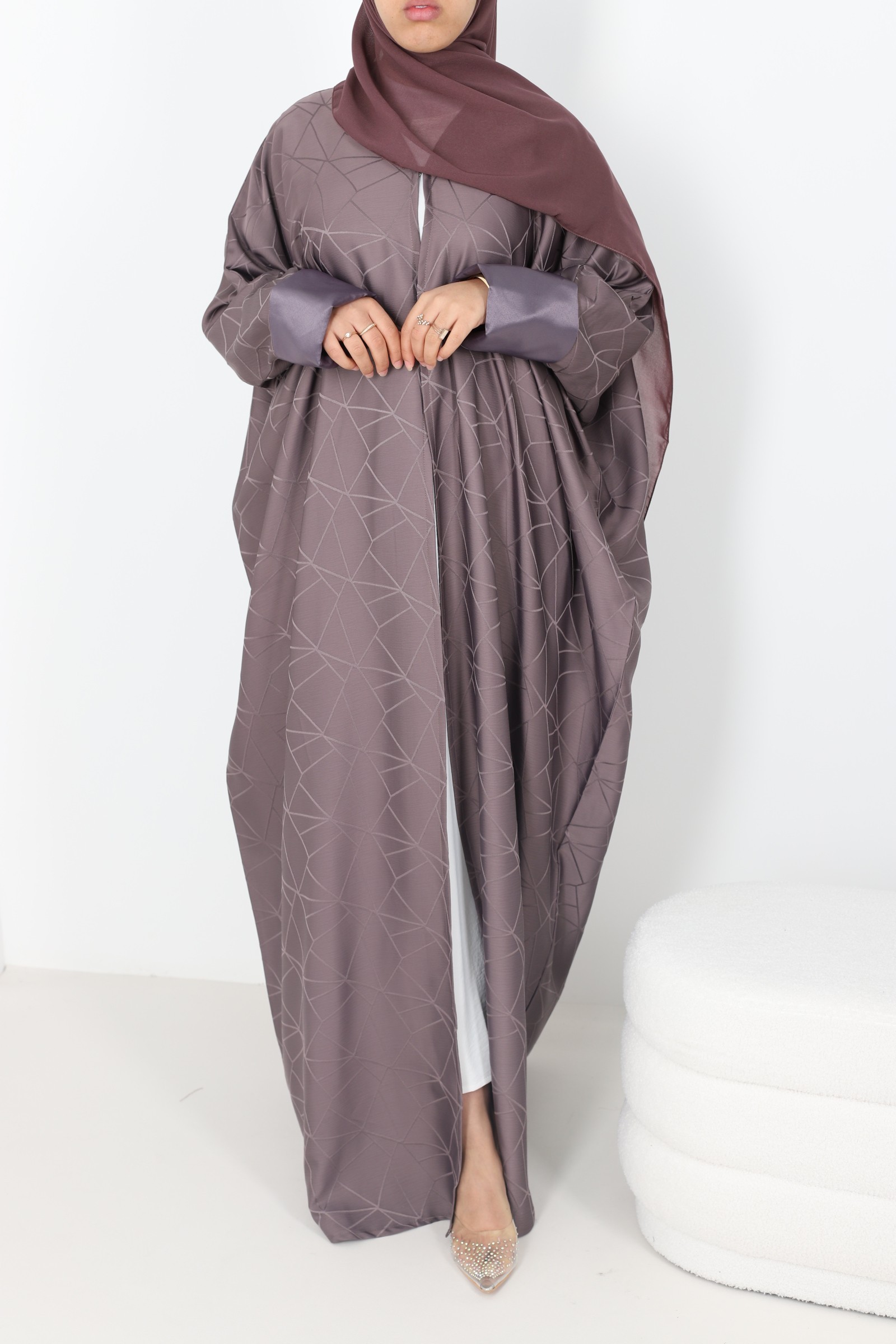 Abaya Bahrain Mani purple