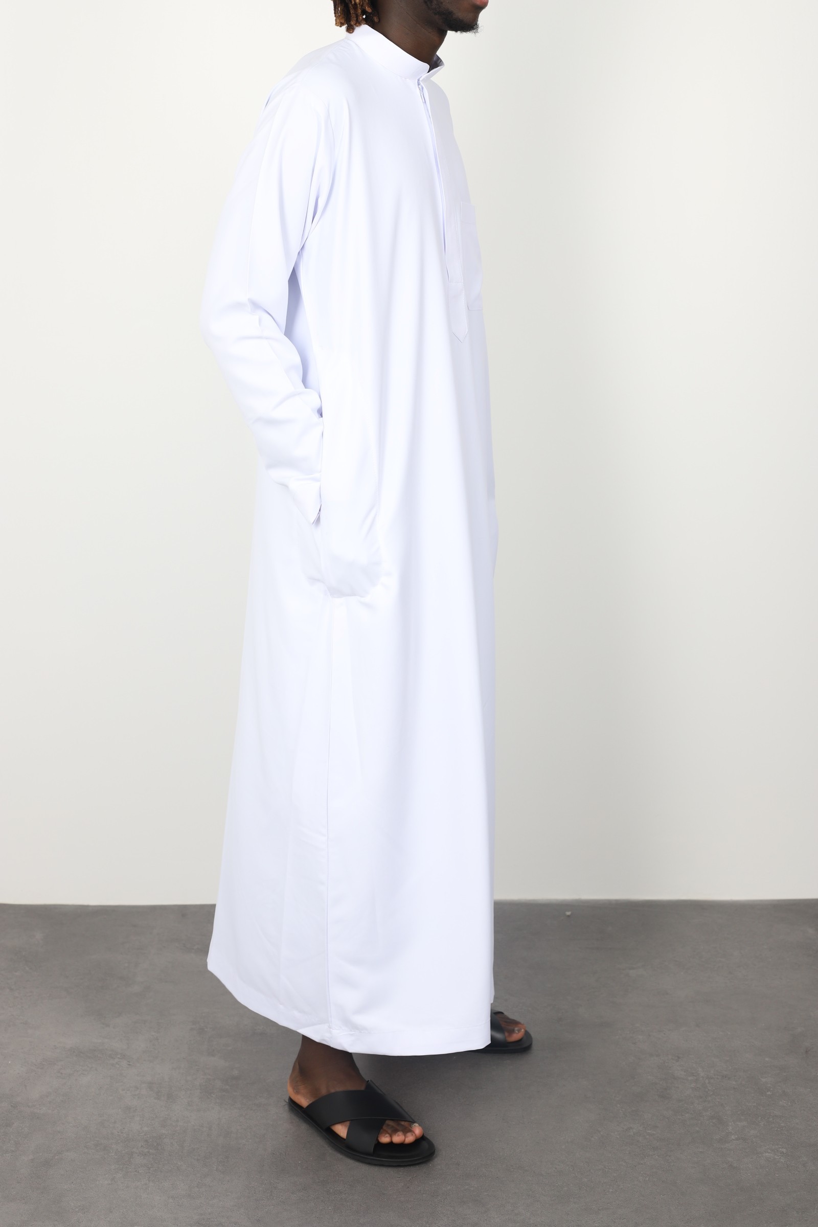 Thobe Saudi Julaybib white