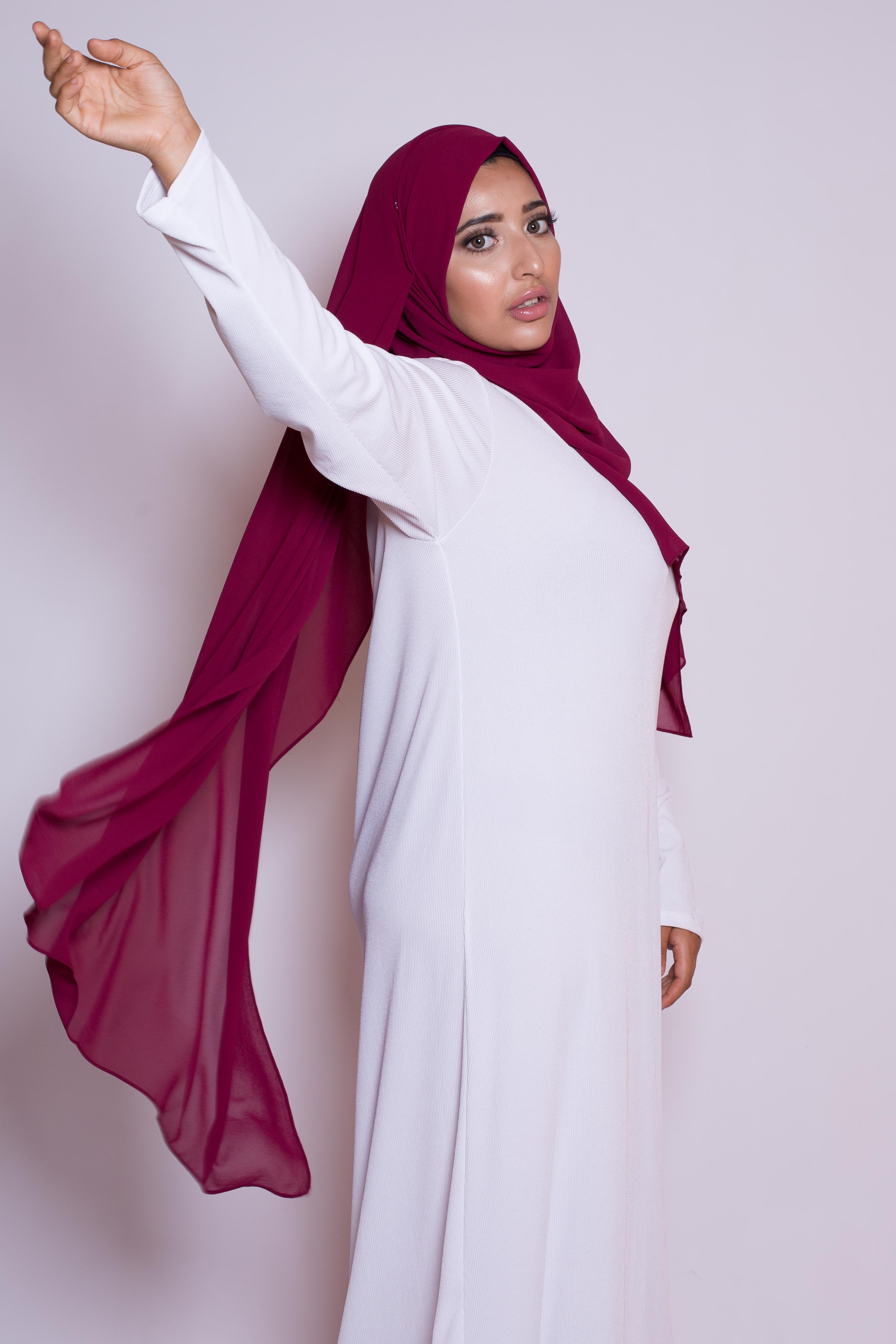 Hijab mousseline cranberry