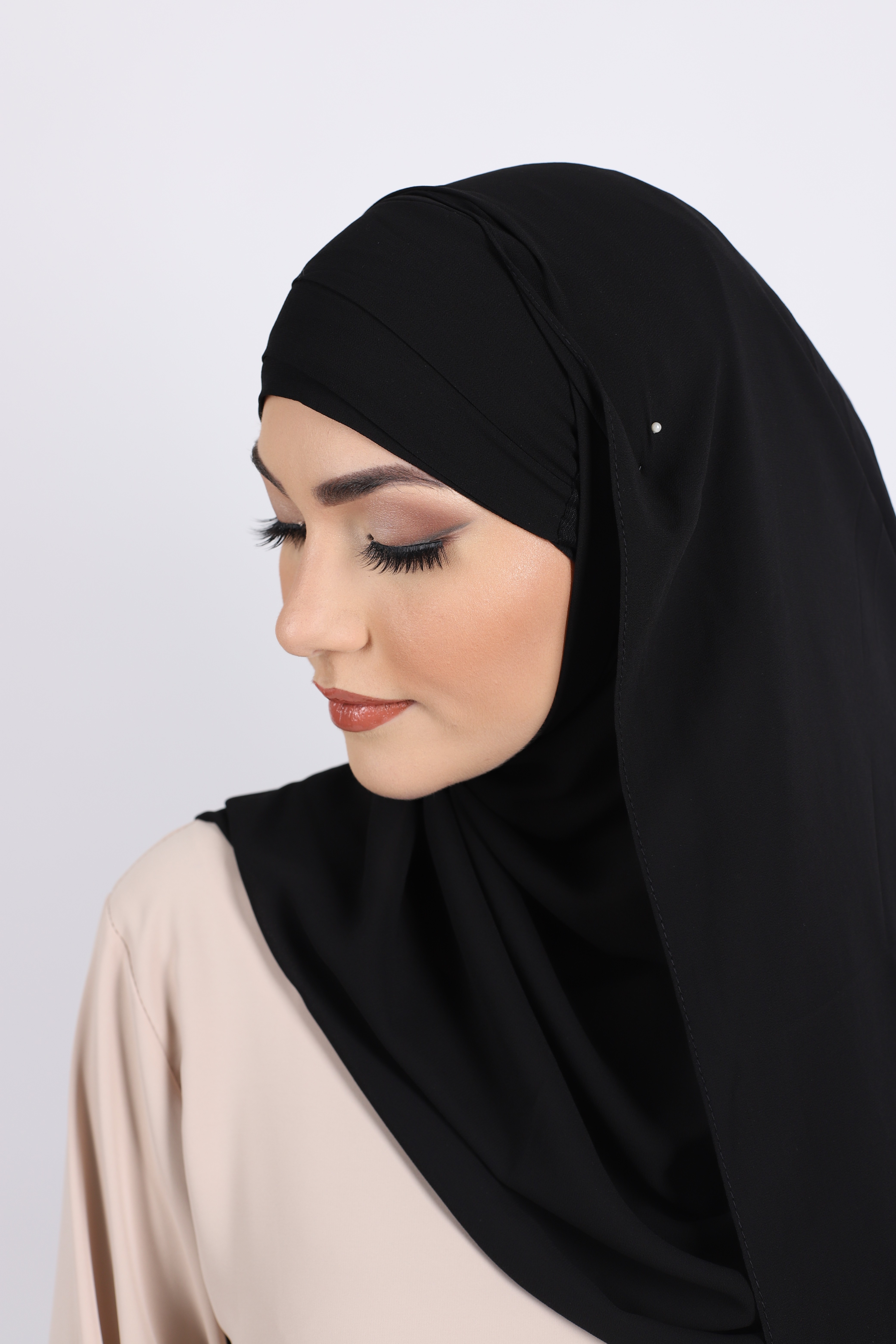  Hijab   enfiler  mousseline  noir Jennah Boutique