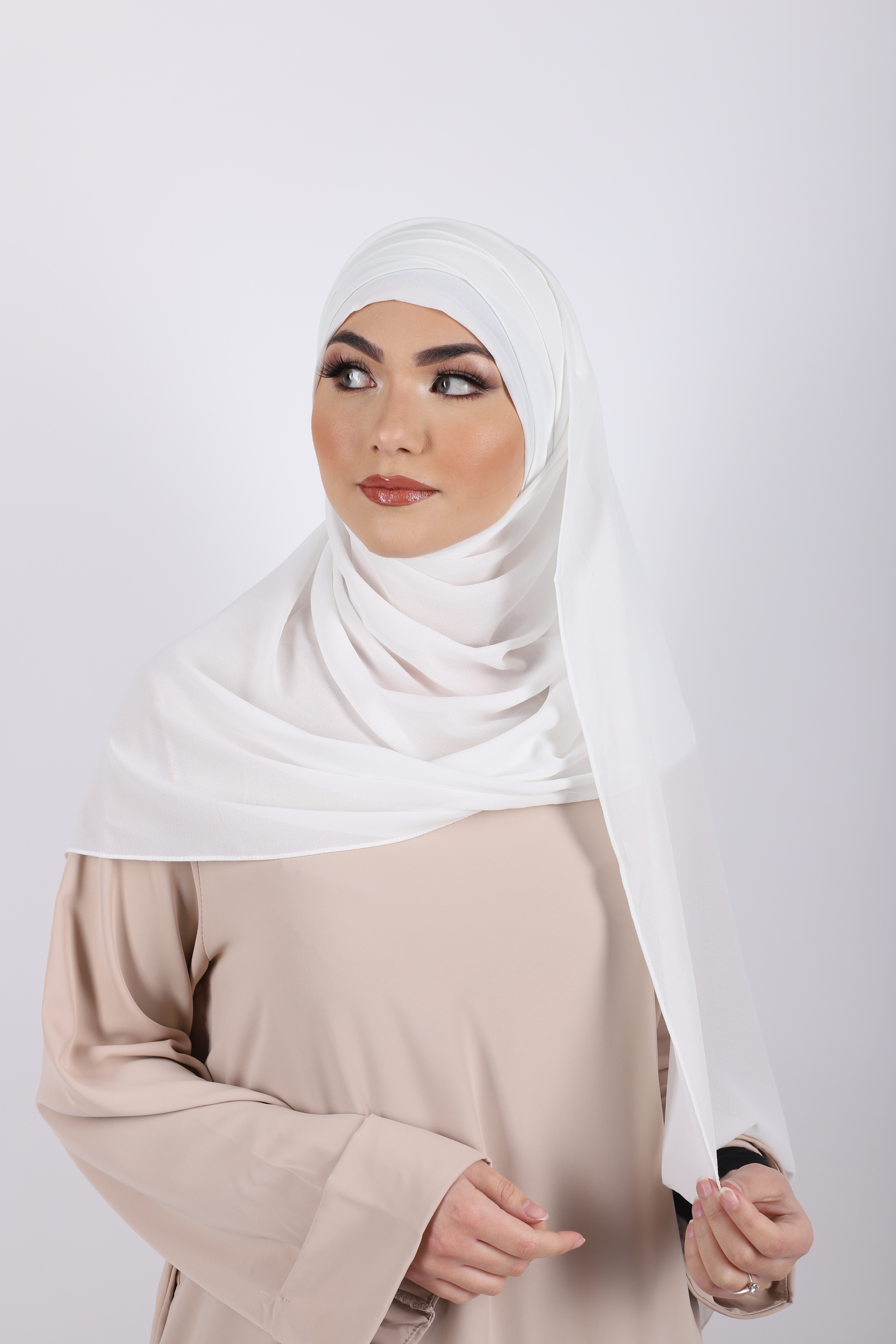  Hijab   enfiler  mousseline  blanc Jennah Boutique