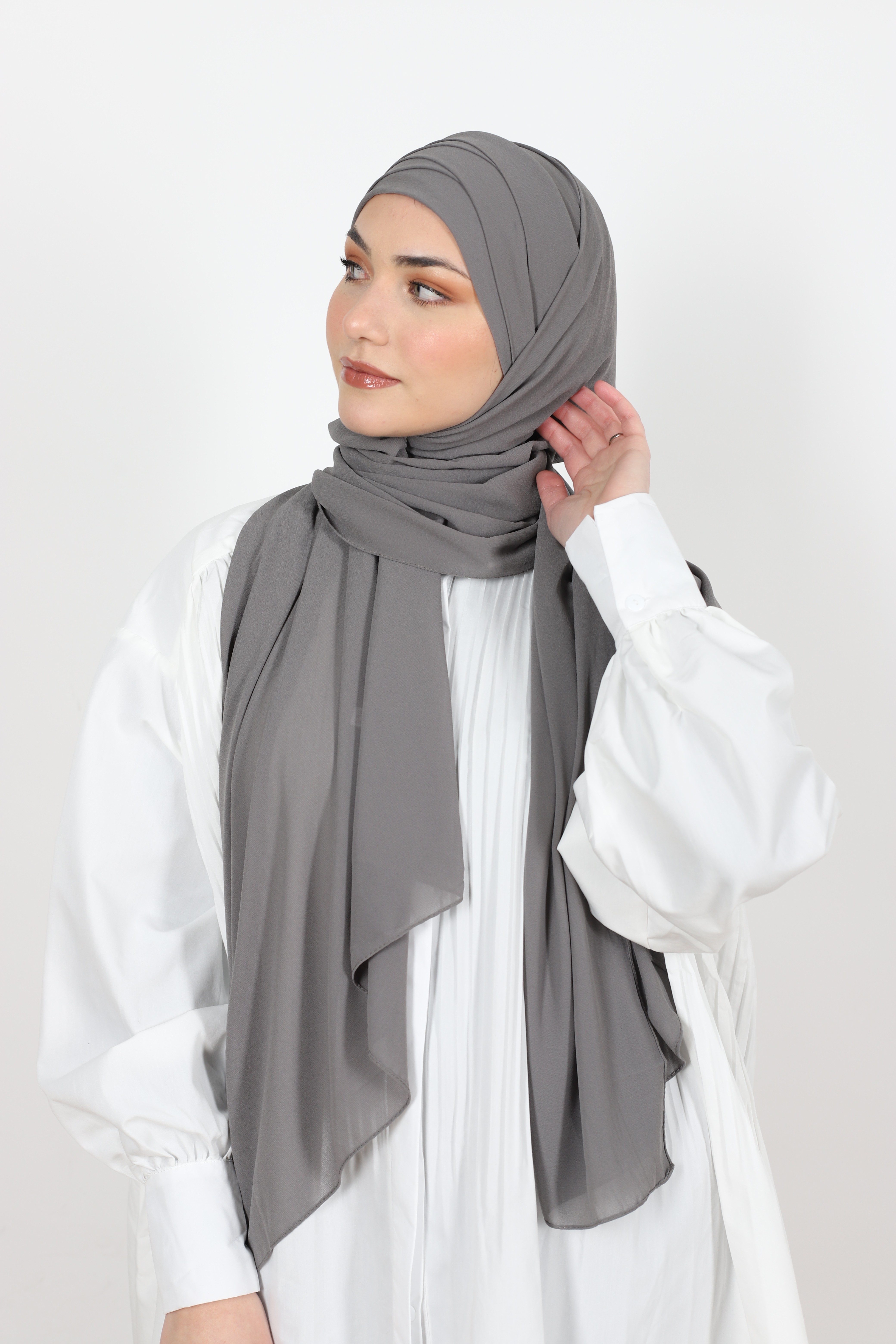 Hijab à enfiler mousseline gris foncé