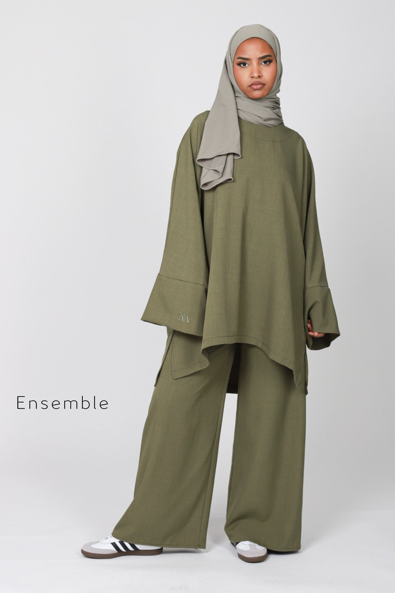 https://www.jennah-boutique.com/fr/ensemble-pantalon